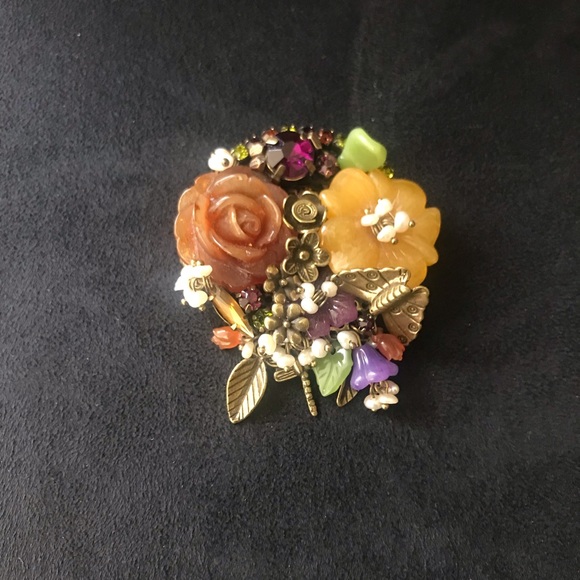 Vintage Stamp marked Laila Rowe brooch - Picture 2 of 9